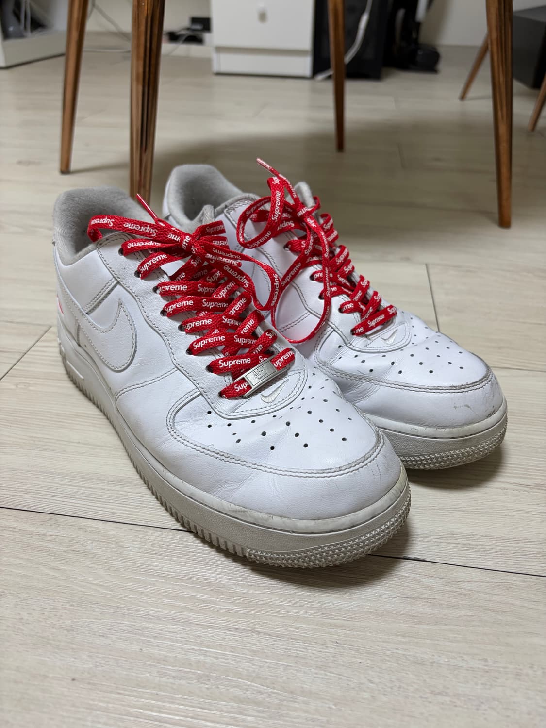 슈프림 에어포스1 상품이미지1