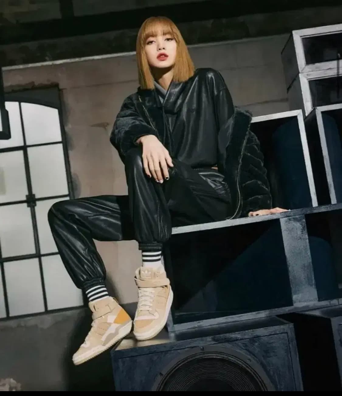 미착용 원가22 아디다스 플레더 세트 반크롭 하이넥  조거팬츠세트 여ml 상품이미지1