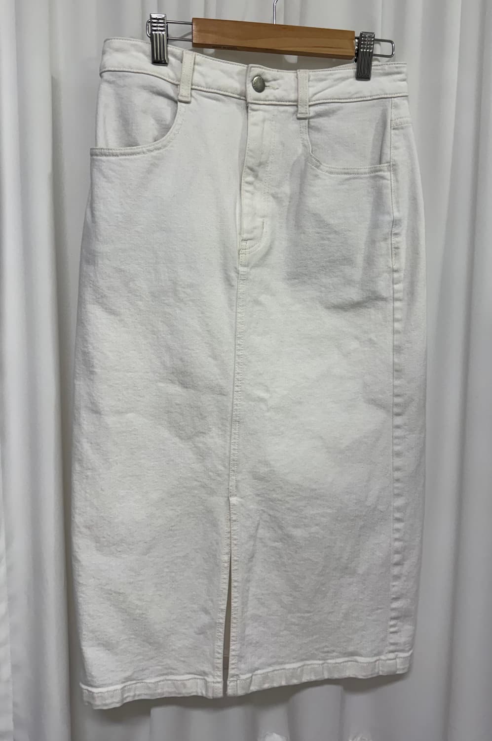 GU 화이트 데님 롱 스커트  상품이미지4