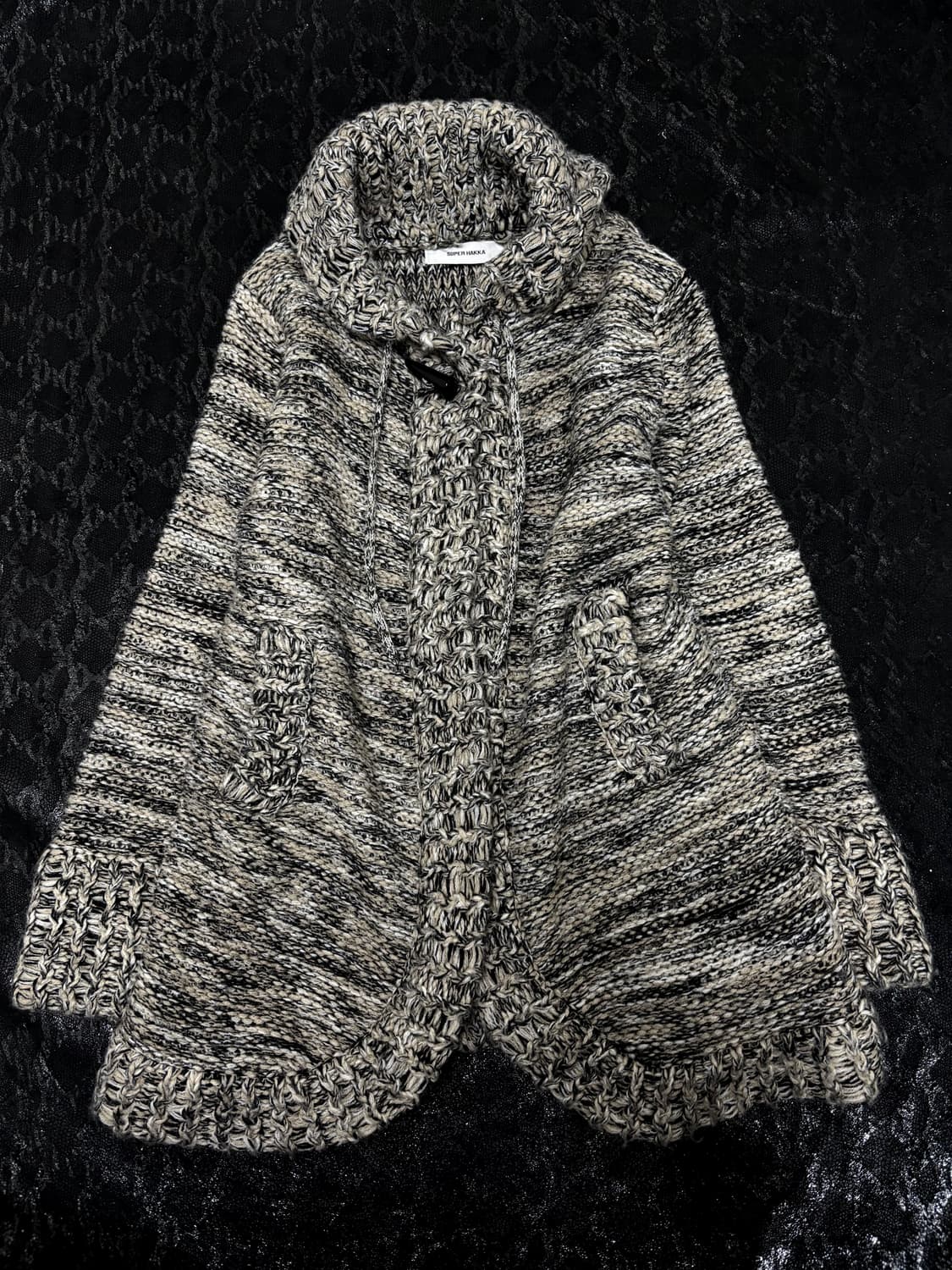 “Vintage” Knit Cardigan 상품이미지3