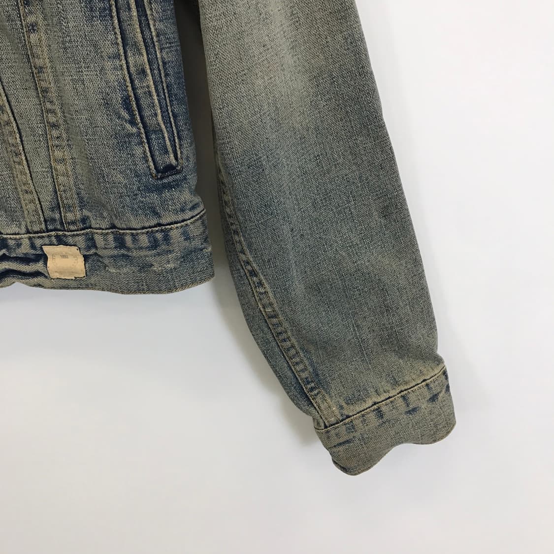 아베크롬비 워시드 데님트러커자켓 [M사이즈] 상품이미지3