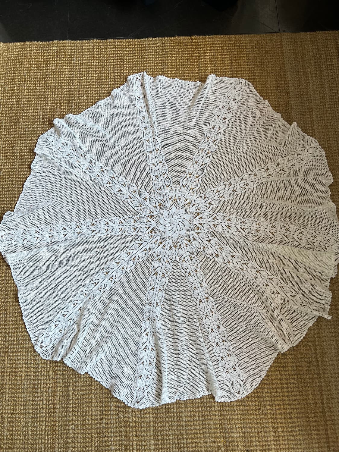 유럽수입 핸드메이드 테이블보 테이블러너 크로셰스프레드 상품이미지1