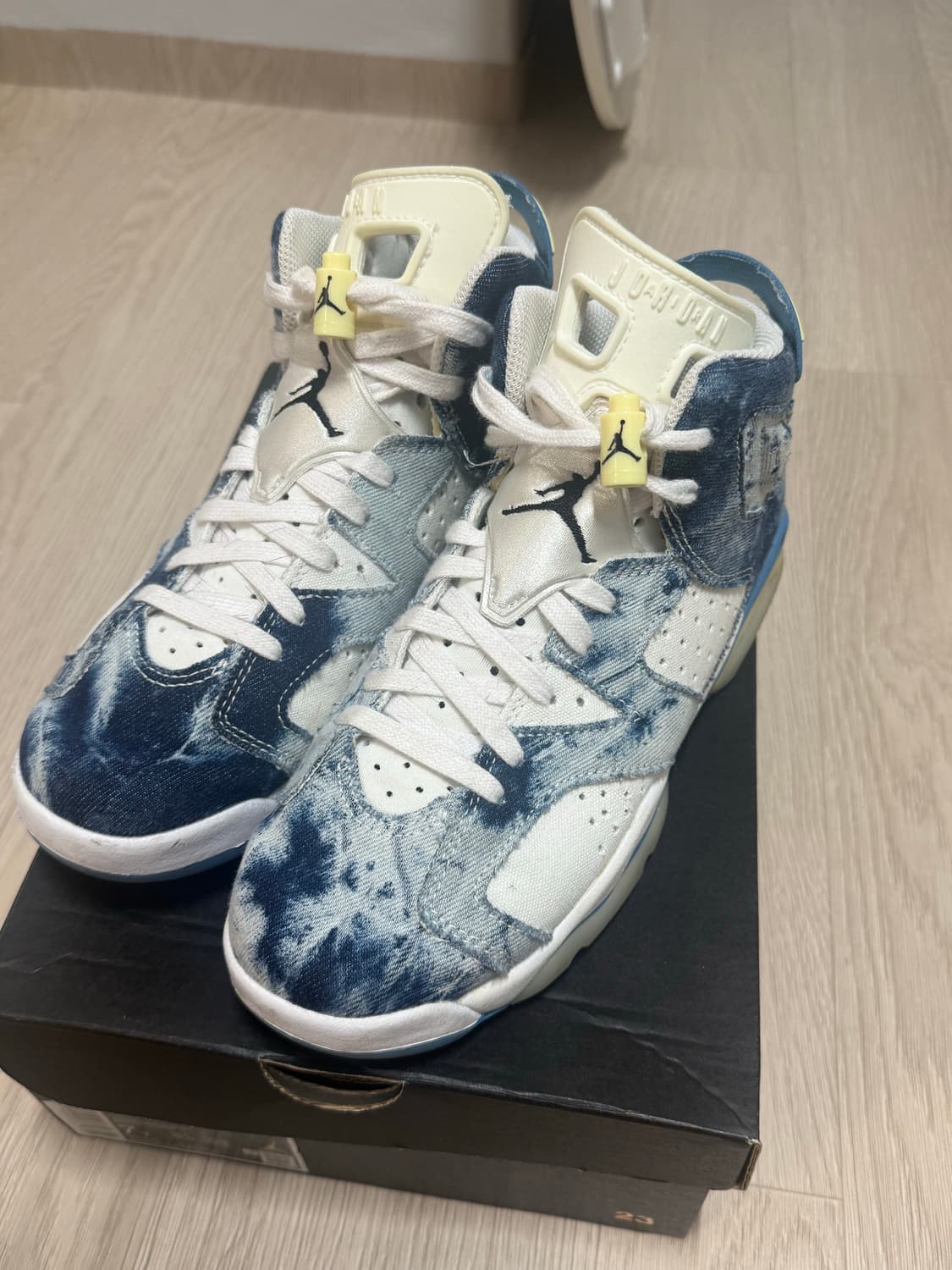 250) 조던6 데님 상품이미지6