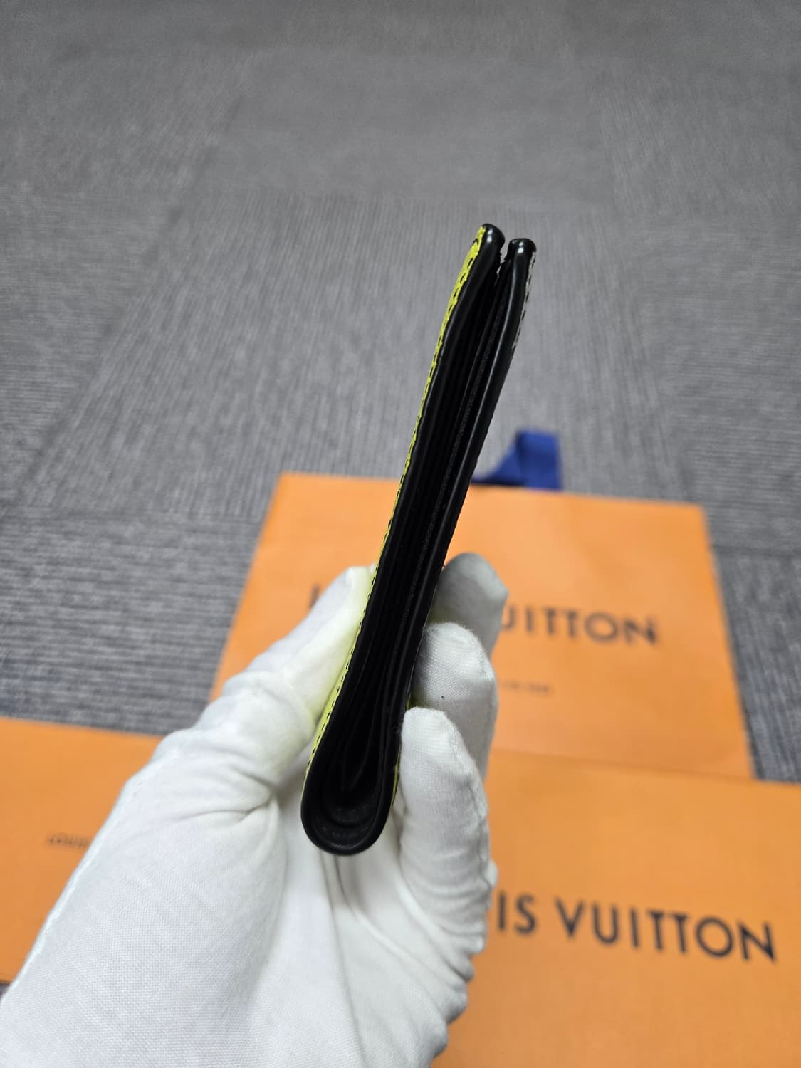 [특가][정품] 루이비통 토뤼옹 반지갑 상품이미지3