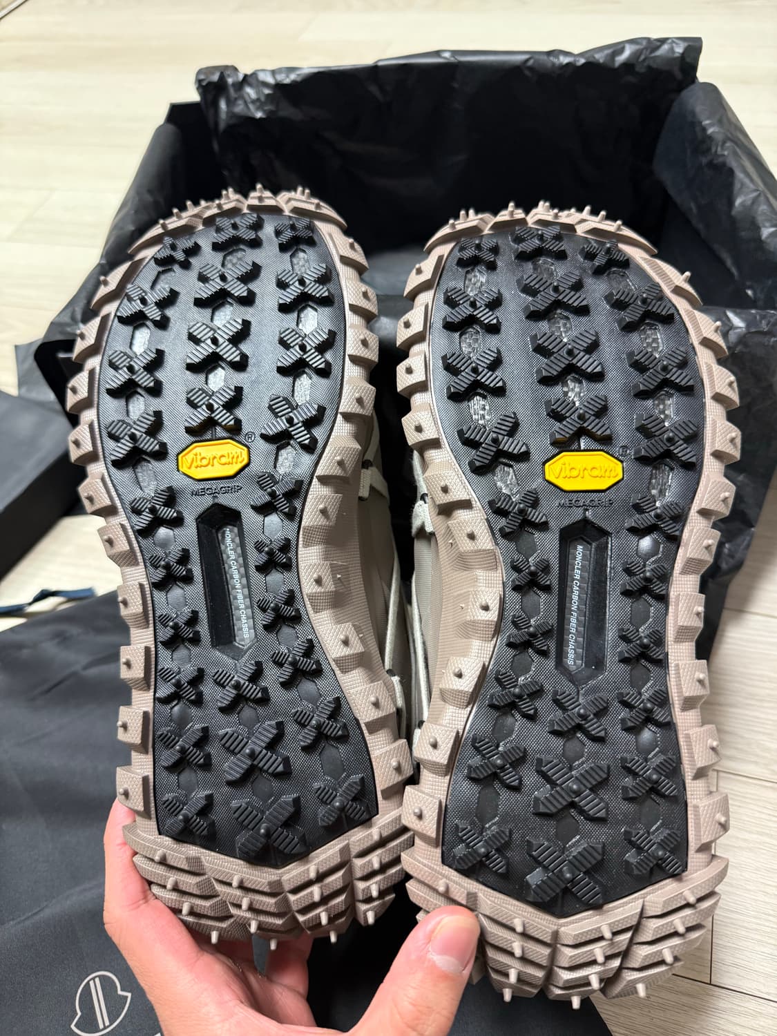 [New] 몽클레어x 릭오웬스 트레일그립 41size  상품이미지4