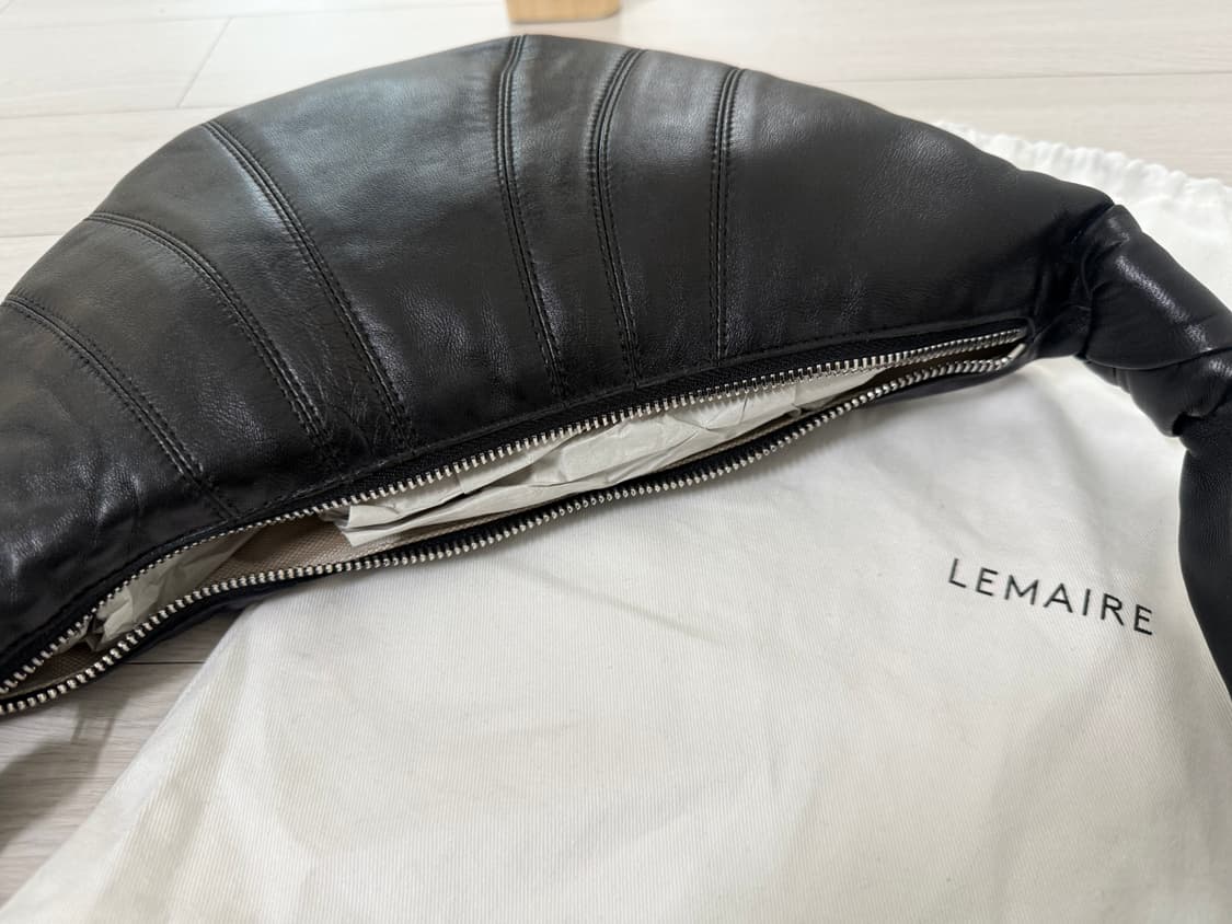 르메르 크루아상백 스몰 양가죽 검정  상품이미지2