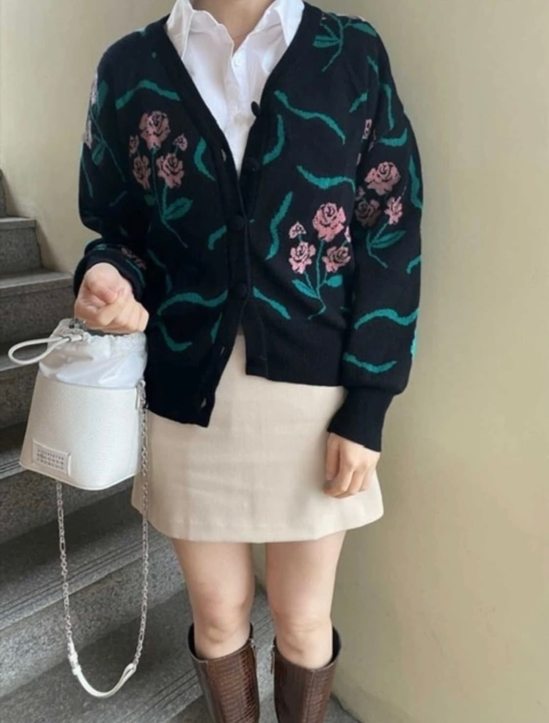 시눈 로즈 가디건 블랙 상품이미지1