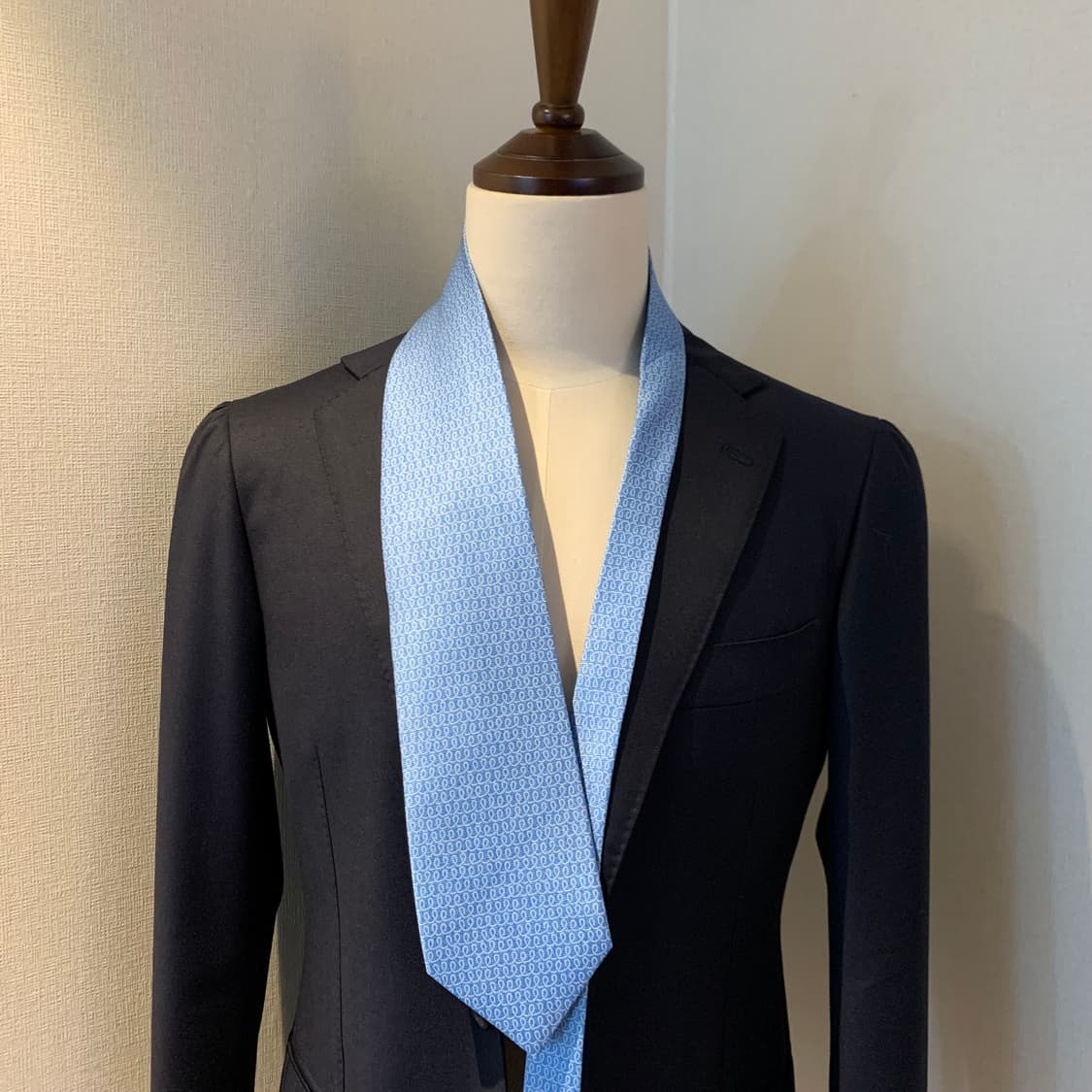 불가리(BVLGARI) 자카드 명품넥타이 100실크 혼주넥타이 A-A+ 상품이미지1