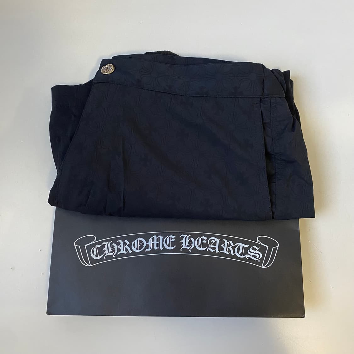 [36] 크롬하츠 매치포인트 크로스 모노그램 쇼츠 반바지 블랙 상품이미지10