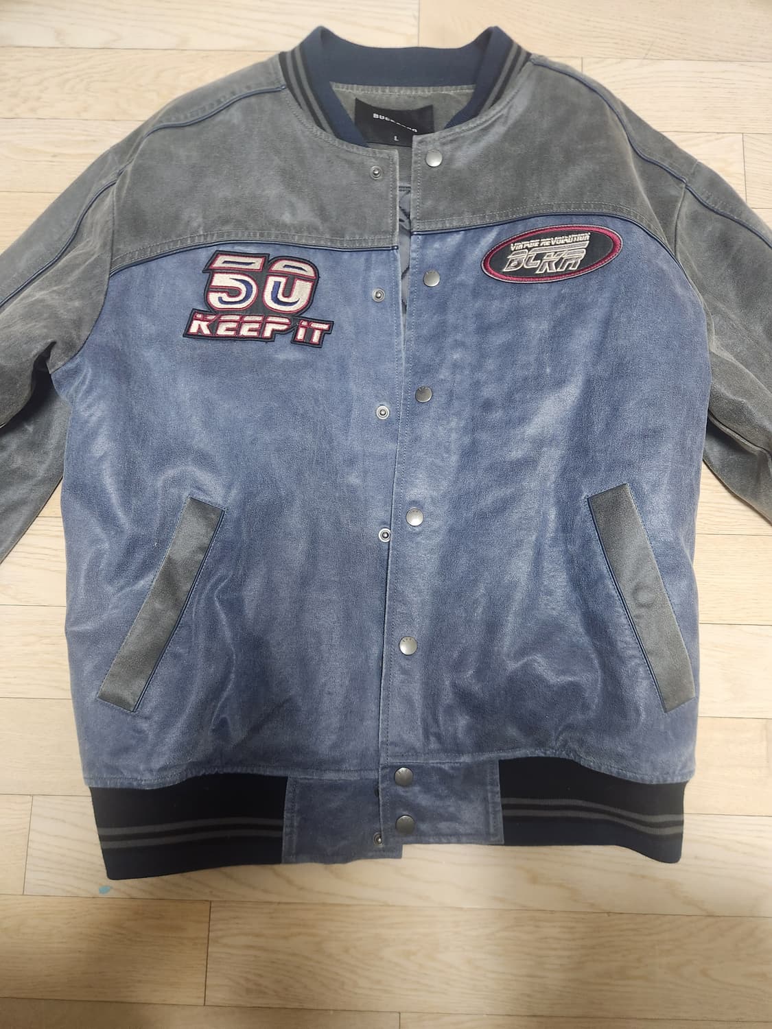 버커루 바시티 자켓 팝니다 상품이미지1