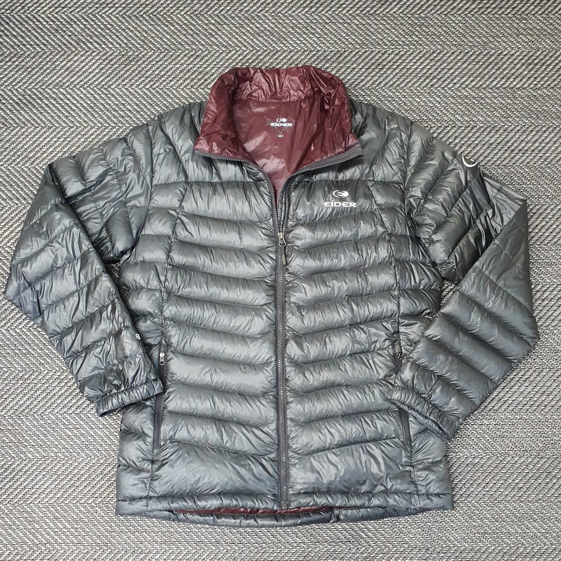 아이더 구스다운 경량패딩 남자105 상품이미지1