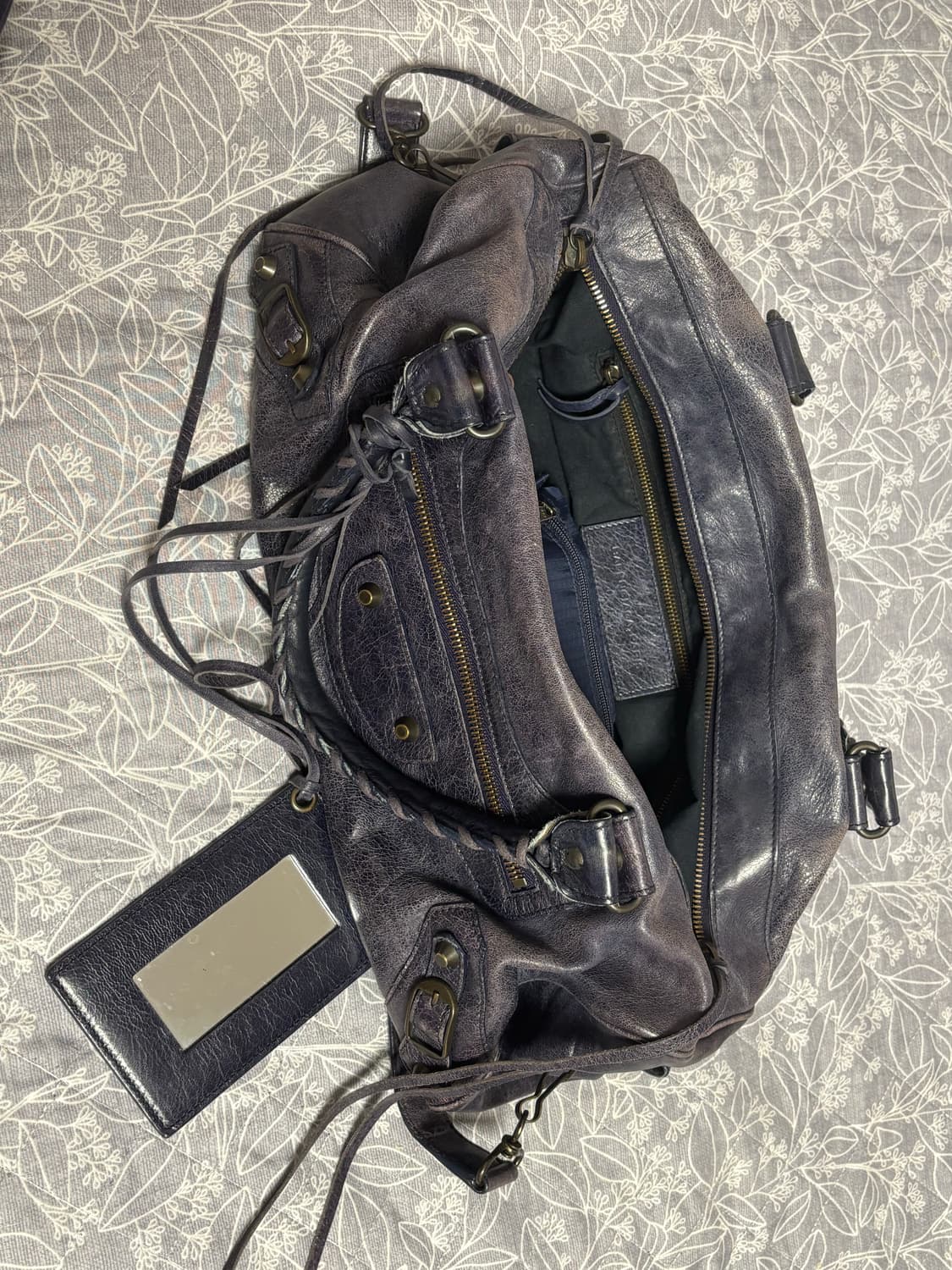 발렌시아가 모터백 (르시티) 트위기 퍼플 상품이미지5