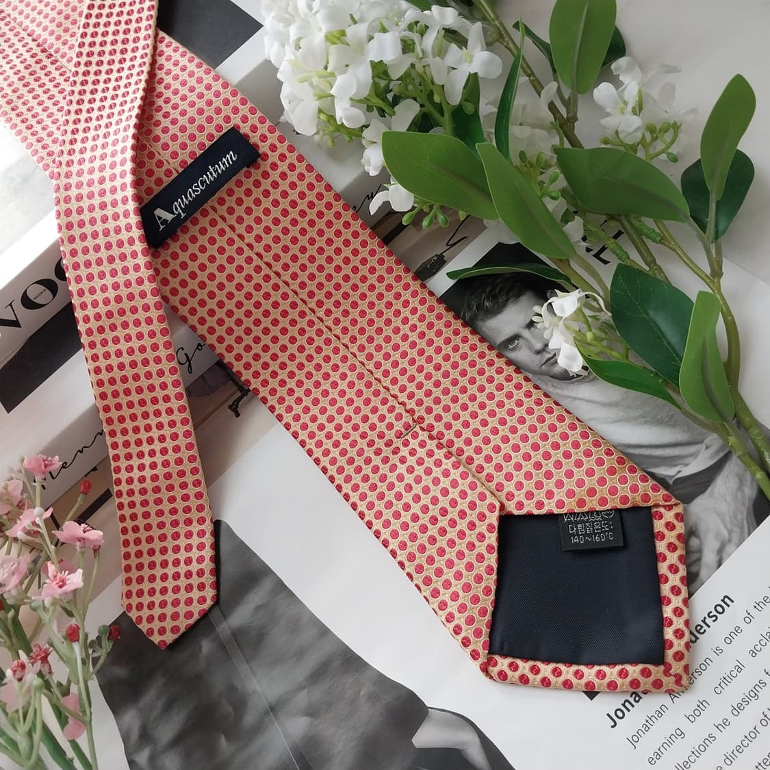 아쿠아스큐텀 실크 핑크 도트 넥타이 8.6cm A+등급 K1609
 상품이미지6