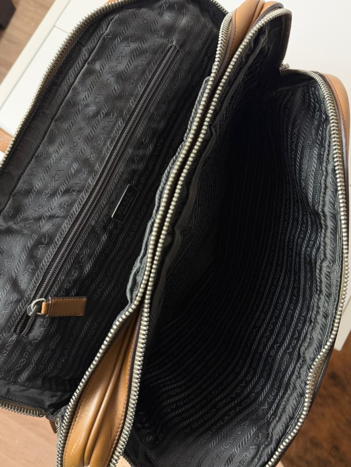 프라다 레더 브리프케이스 상품이미지10