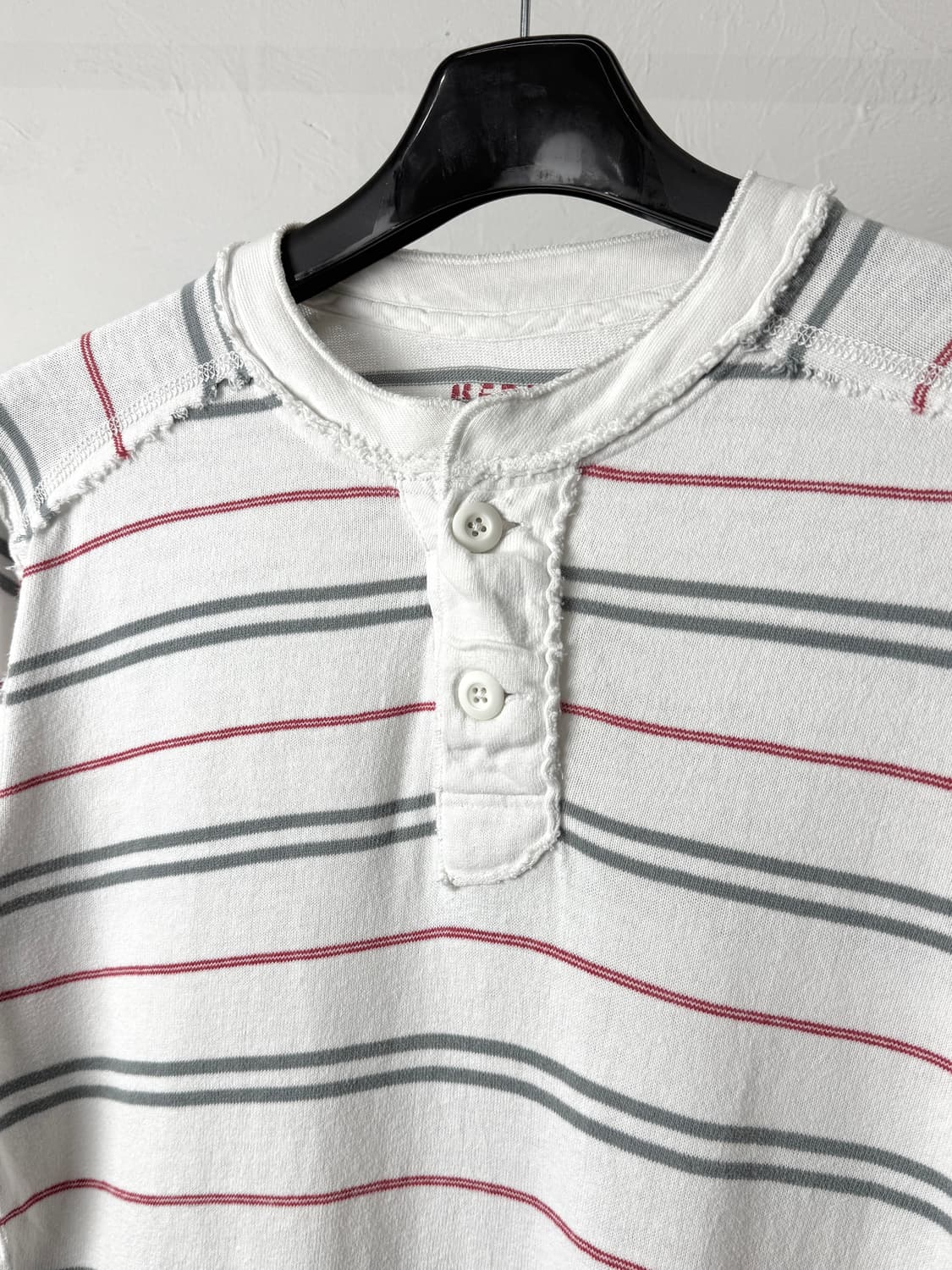 일본 유니클로 헨리넥 롱 슬리브 상품이미지3