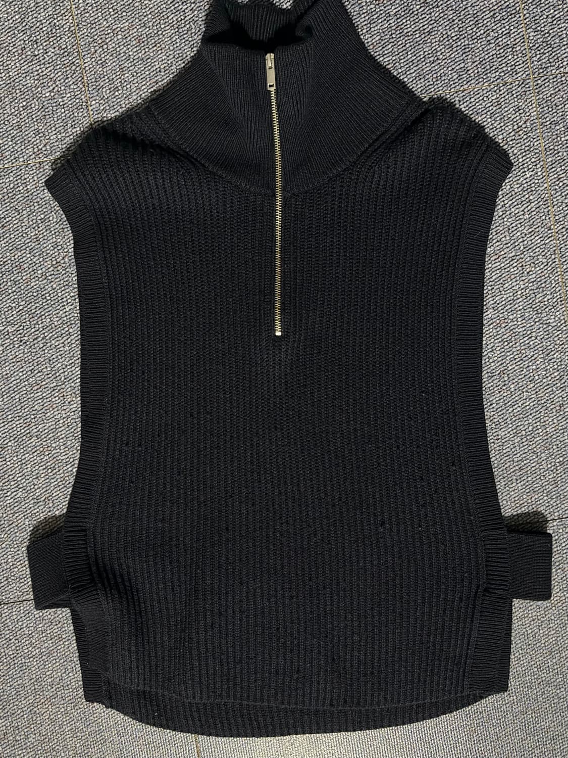 cos 하프 집업 니트 베스트 상품이미지2