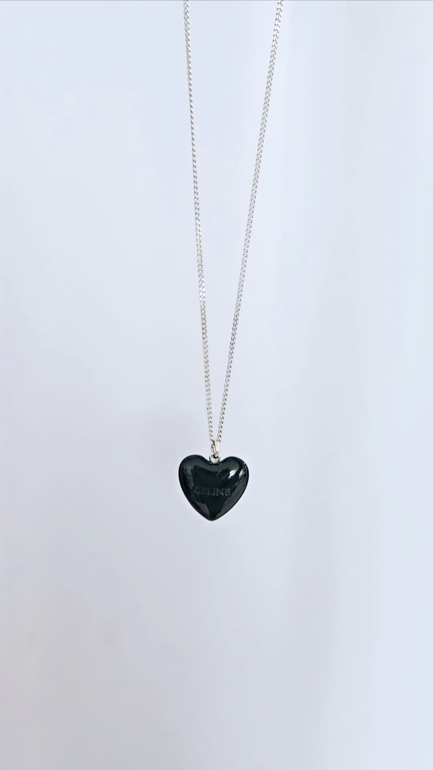 [24SS시즌단종] 셀린느 블랙 하트 실버 목걸이 (정품/풀셋) 상품이미지5