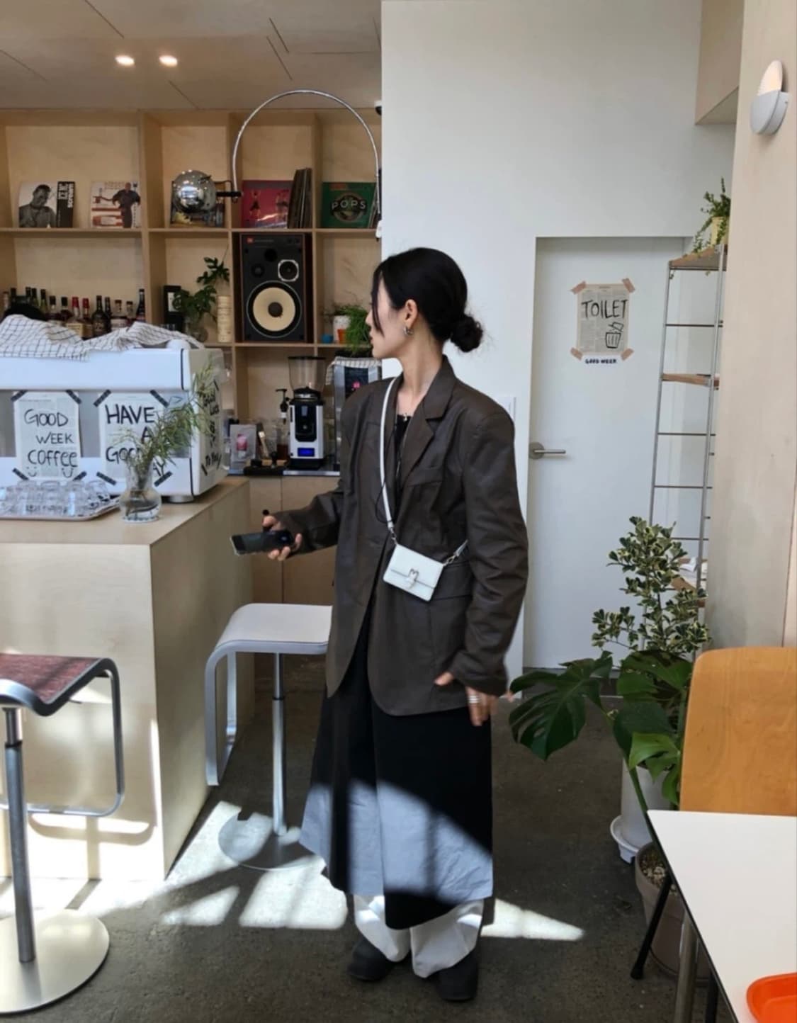 윈아웃 나인 오버핏 박시 레더자켓 브라운 상품이미지5