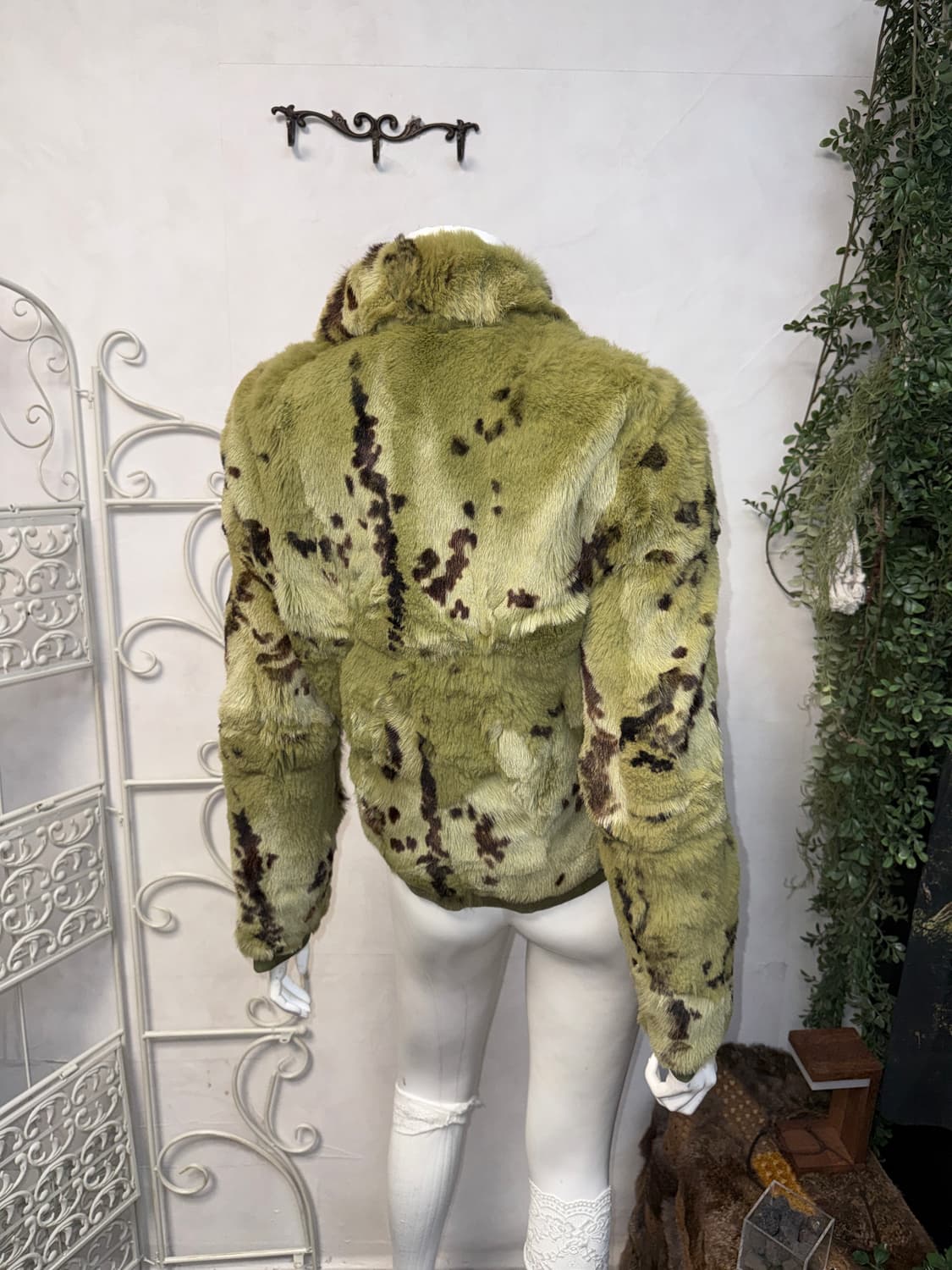 Khaki brown dalmatian fox fur jacket 상품이미지5