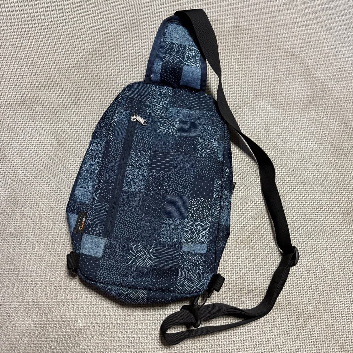 노스페이스 패턴 슬링백 상품이미지7