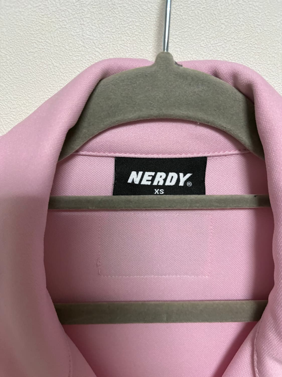 널디 딸기우유 트랙탑 져지 상품이미지4