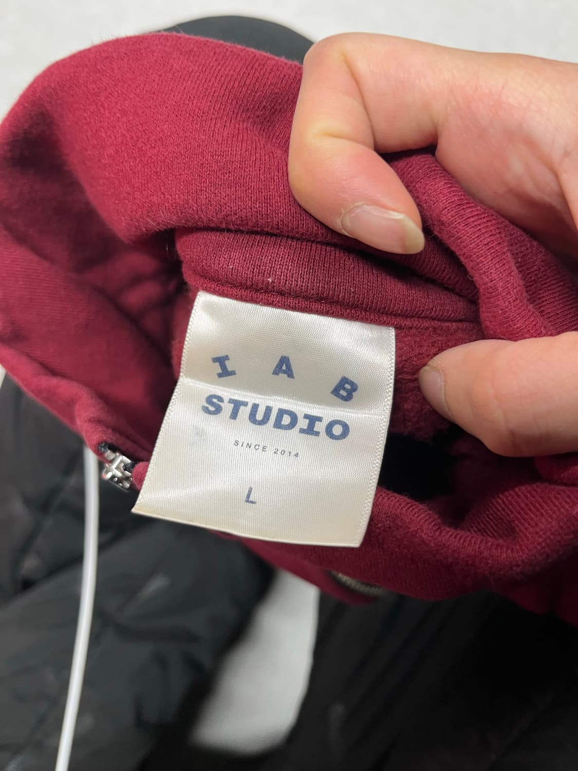 IAB STUDIO 코튼 하프집업 풀오버 마룬 상품이미지7