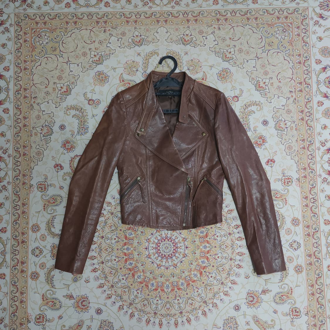 VOV 보브 양가죽 여성 라이더 자켓
55 상품이미지1