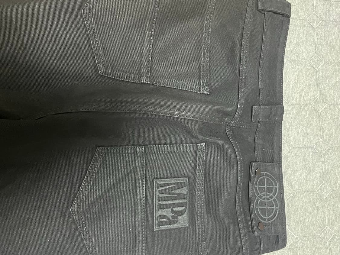 플라스틱 프로덕트 블랙팬츠 mpa 상품이미지5