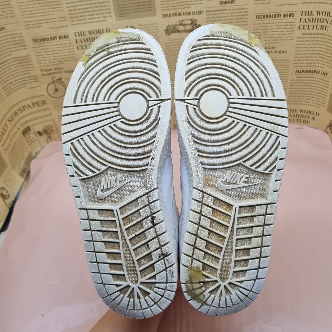 나이키 에어조던1 화이트 미드275 상품이미지3