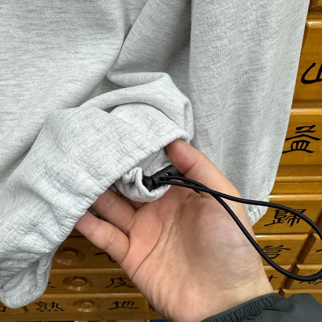 웨스턴 크림 후드티 (M)   상품이미지5