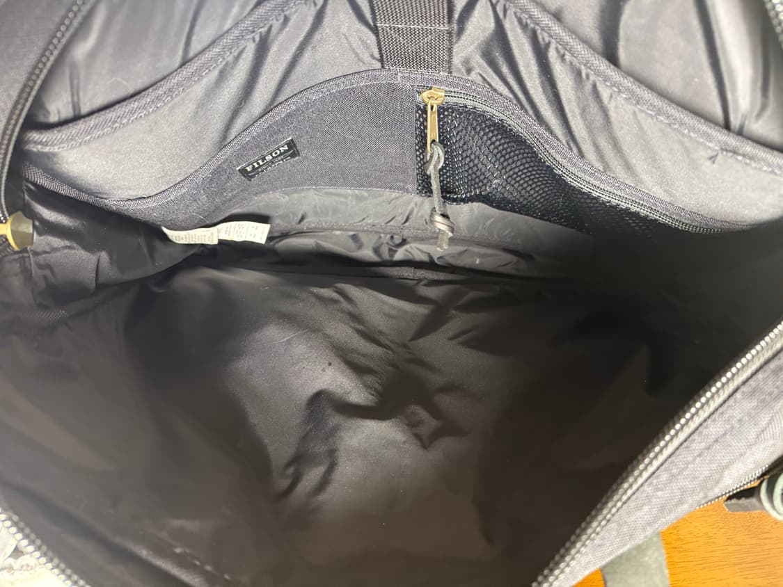 Filson 브리프케이스 – 다크 네이비 상품이미지5