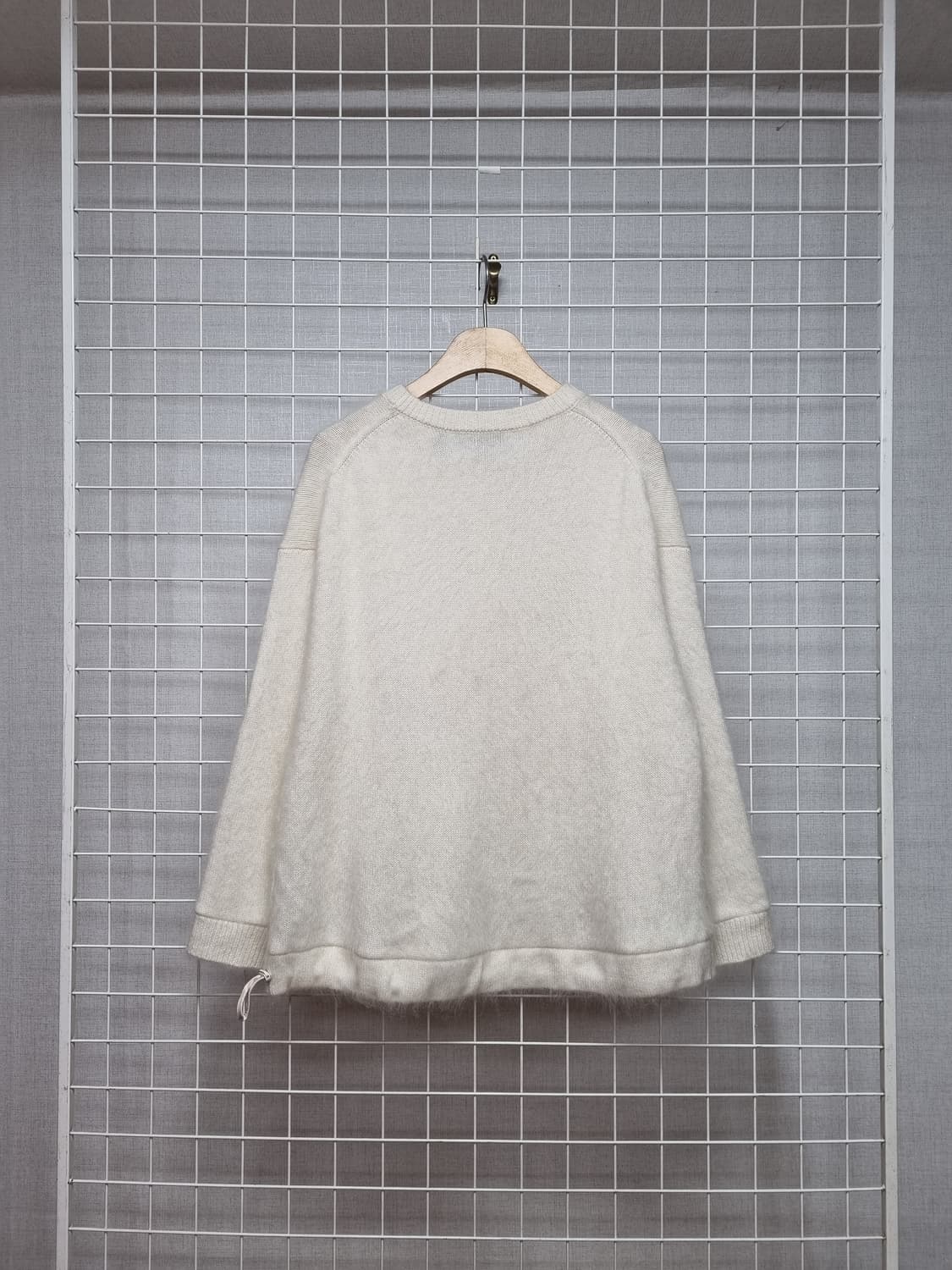 띠어리 캐시미어 100% 스트링 니트 상품이미지2