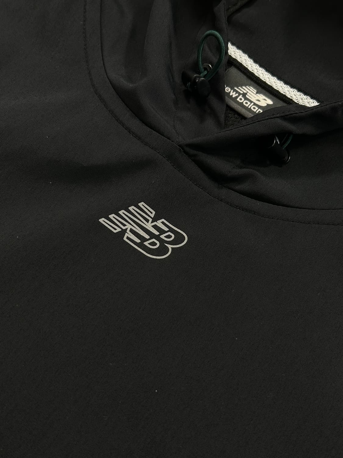 뉴발란스 우븐 바람막이 후드티 M  상품이미지5