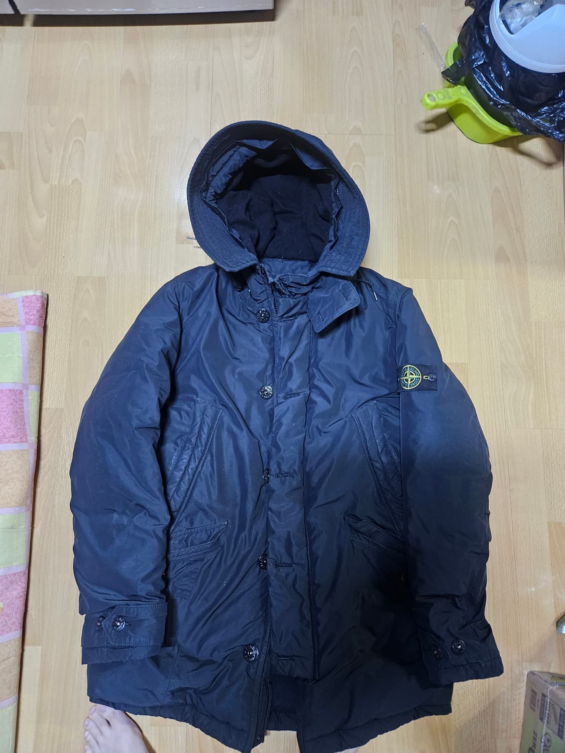 정품) 스톤아일랜드 마이크로랩스 다운 패딩 L사이즈 상품이미지1