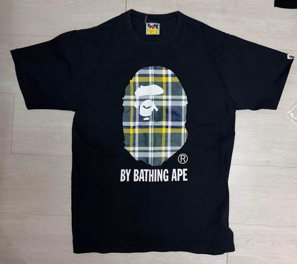 베이프 체크 반팔 티셔츠 상품이미지1