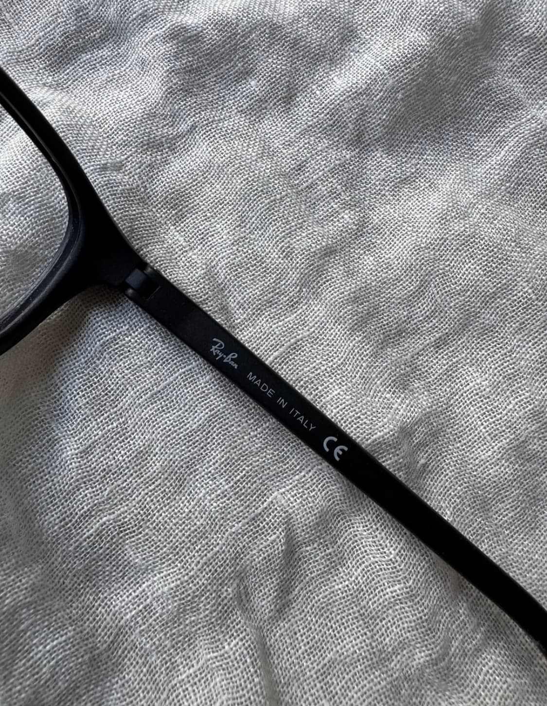 Ray-Ban 00s 레이벤 RB4001 상품이미지3