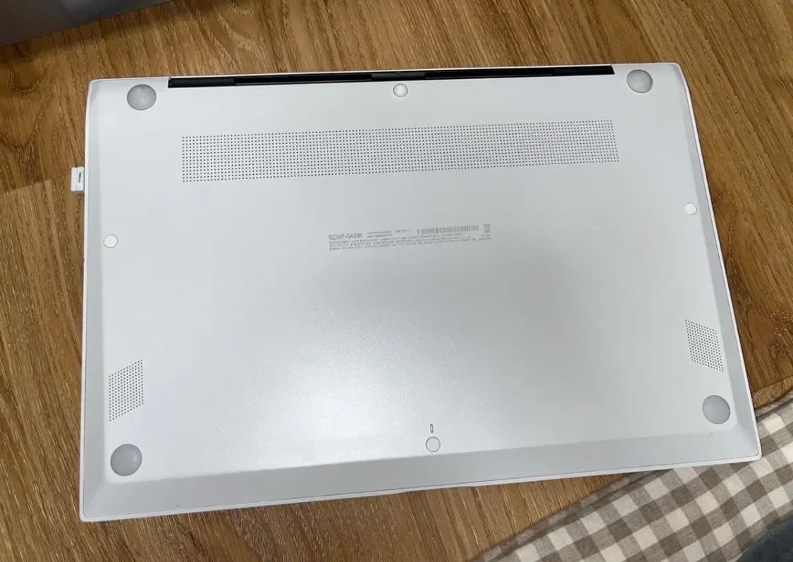 LG 그램 16인치 2021년형 화이트 상품이미지3