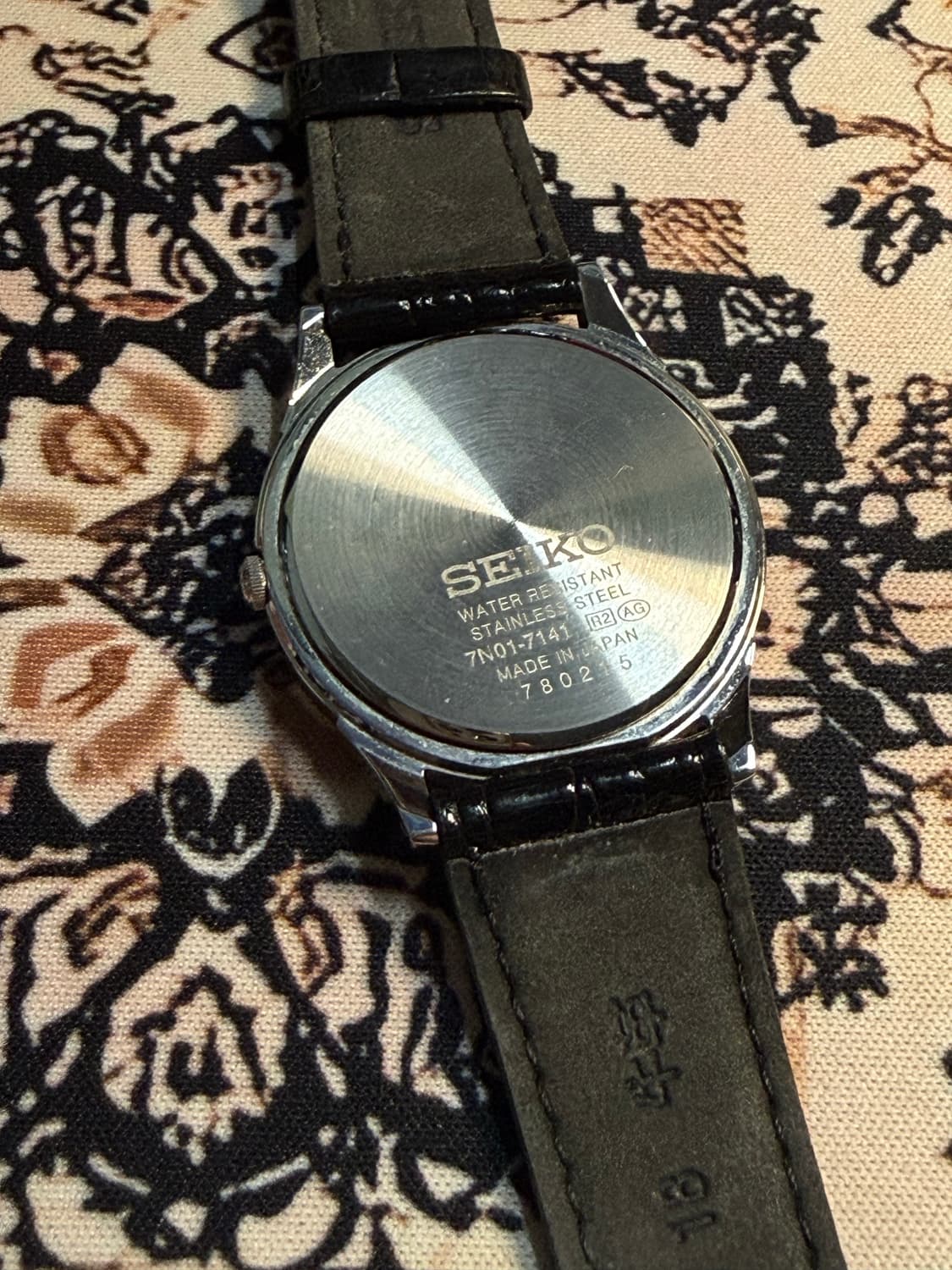 SEIKO 빈티지 쿼츠 시계 상품이미지3