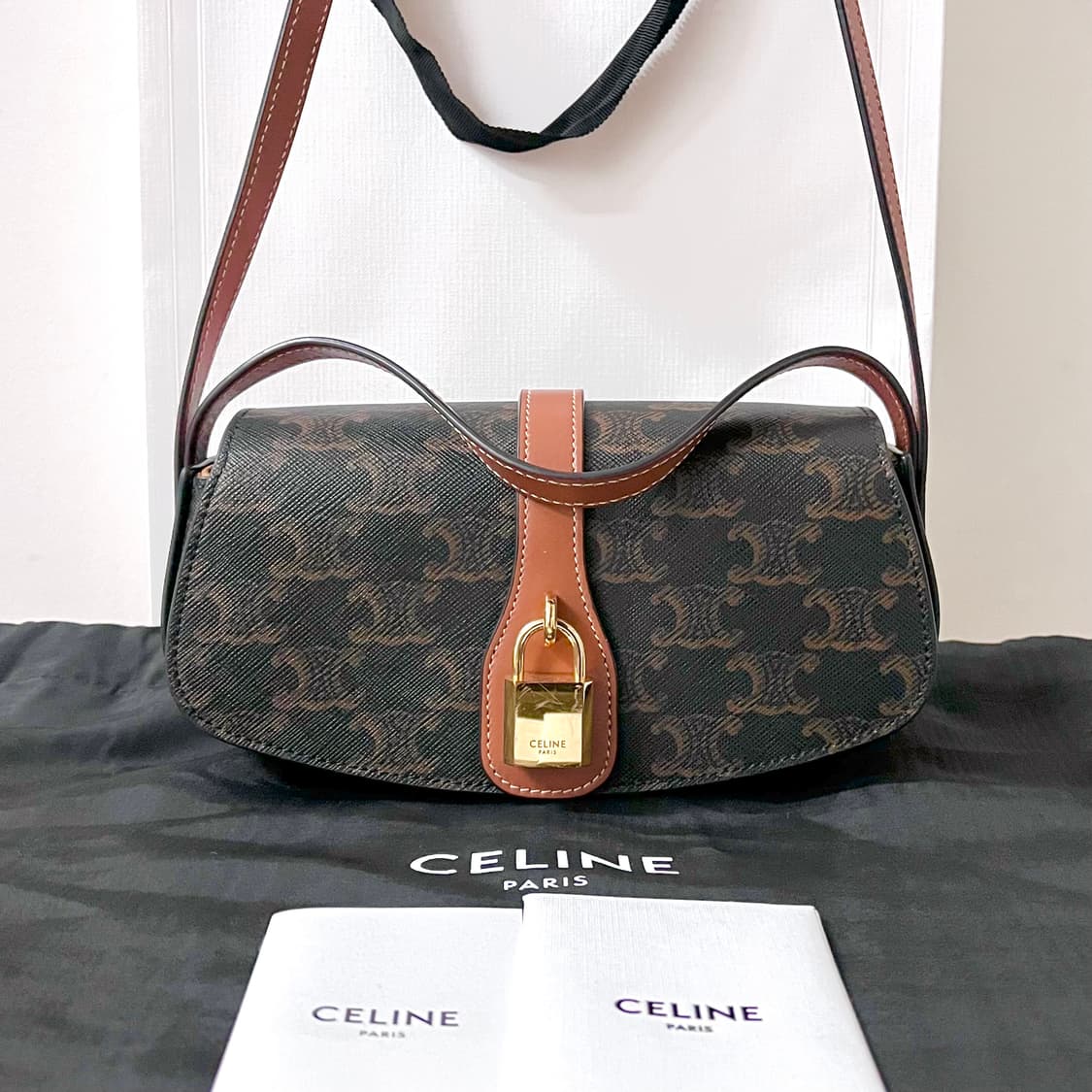 [S급/정품] 셀린느 타부 클러치 스트랩 가방 타부백 상품이미지1