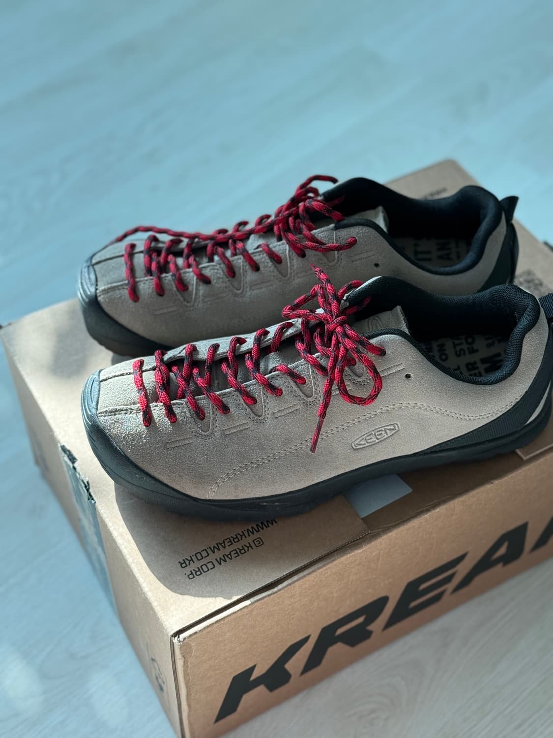 킨 재스퍼 스웨이드 실버 밍크 팝니다(270) 상품이미지1