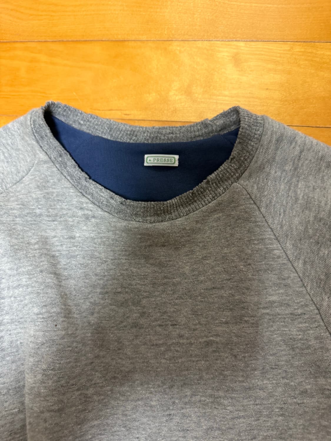 아프레쎄 리버시블 맨투맨 3 상품이미지2