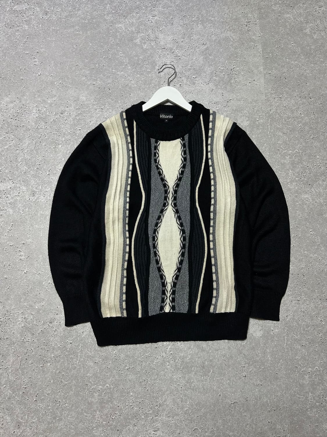 일본 빈티지 Vitoria 케이블 블랙 니트 상품이미지1