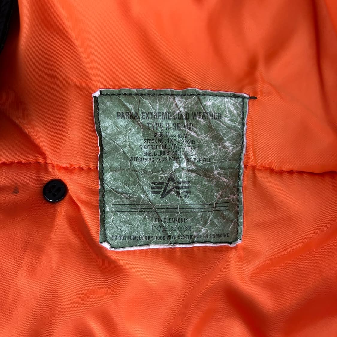 알파인더스트리 n3b 야상 점퍼 블랙 상품이미지7