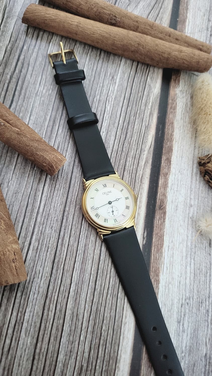 정품 셀린느 스몰 세컨즈 골드 남여공용 쿼츠시계 상품이미지5