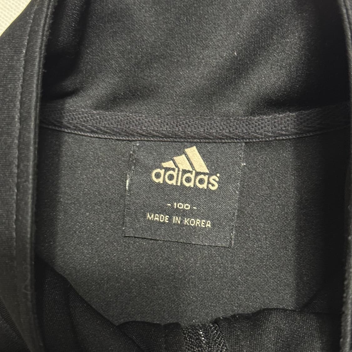 100 아디다스 골드라인 블랙 트랙탑 상품이미지4