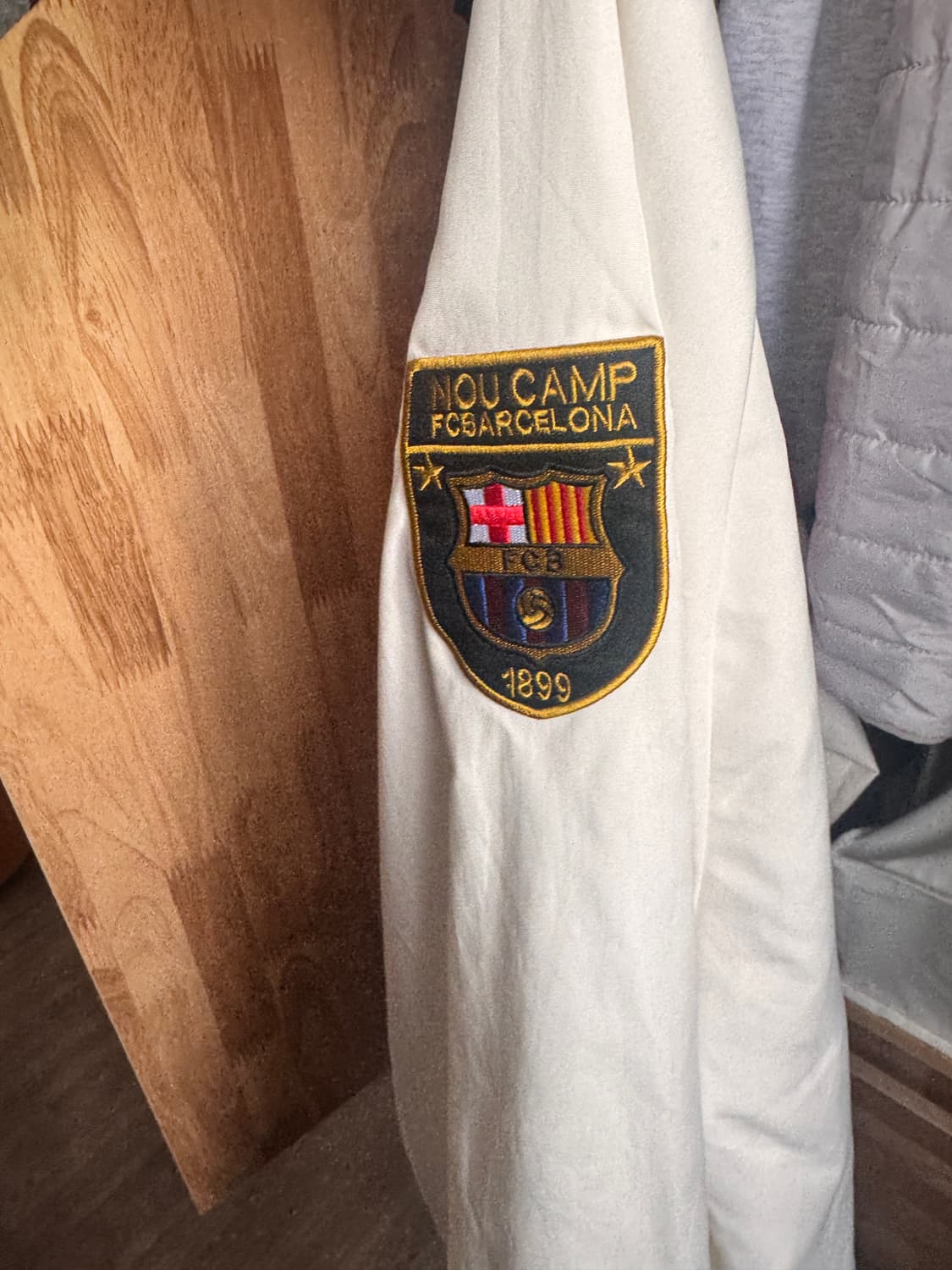 바르셀로나 윈드브레이커 상품이미지3