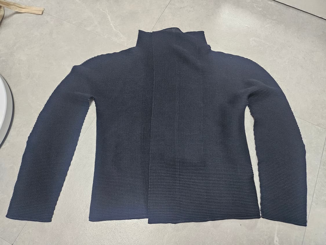 이세이미야케 미 스트레치가디건 상품이미지1