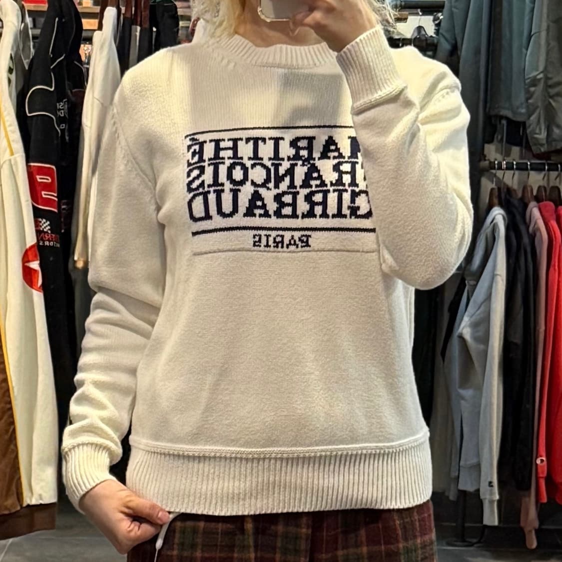 [NO.9] 마리떼 프랑소 아이보리 니트 상품이미지1