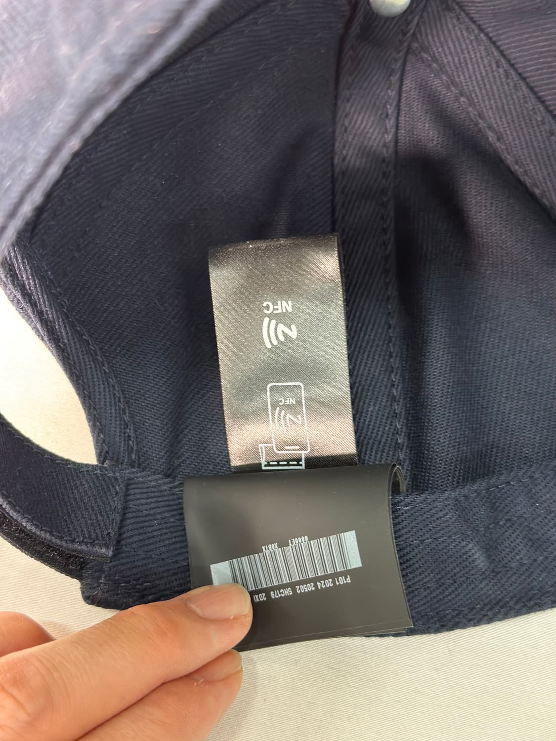 [정품]미우미우 드릴 베이스볼 캡 네이비 상품이미지9