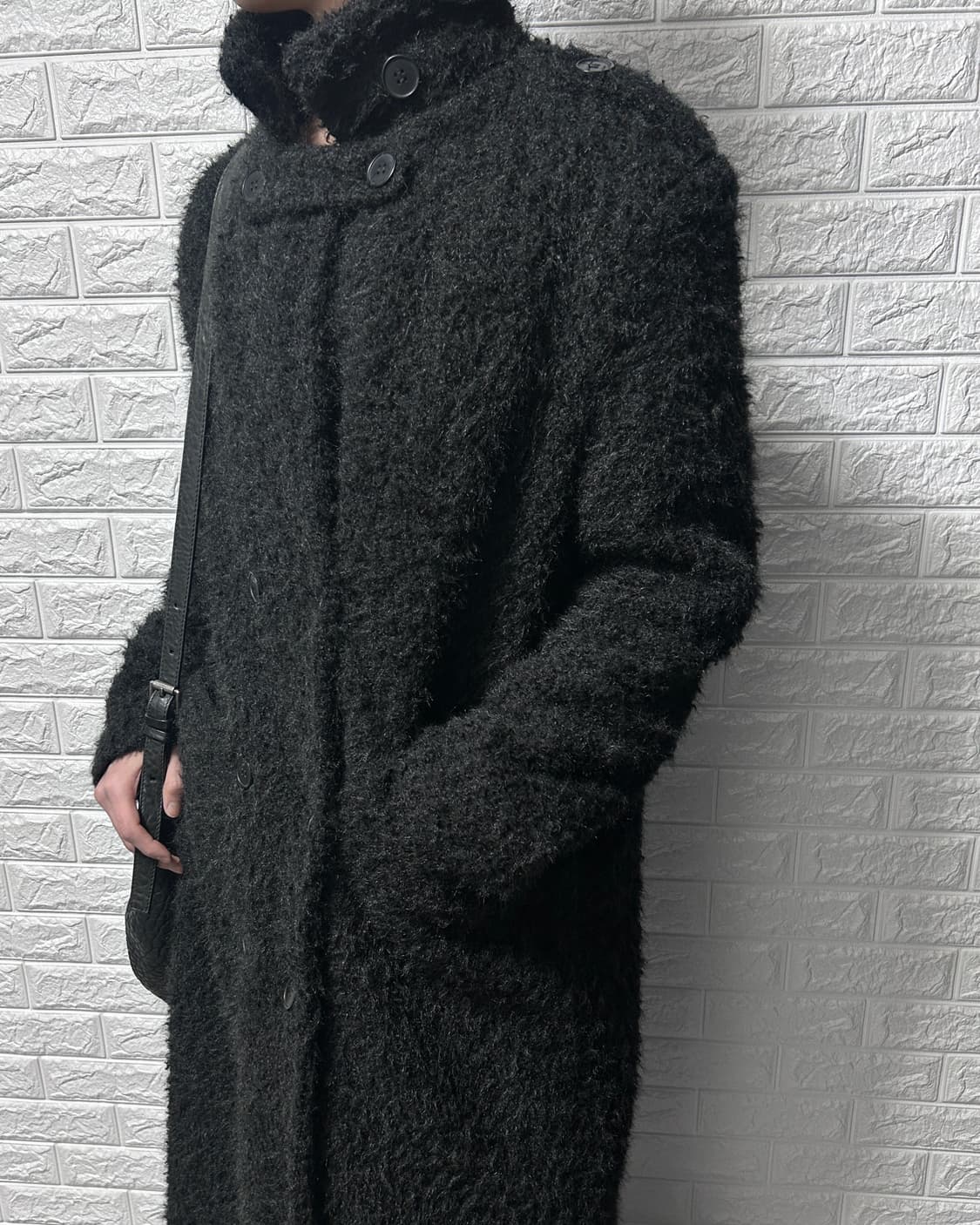 페이크 알파카 하이넥 판넬 롱 코트 상품이미지1